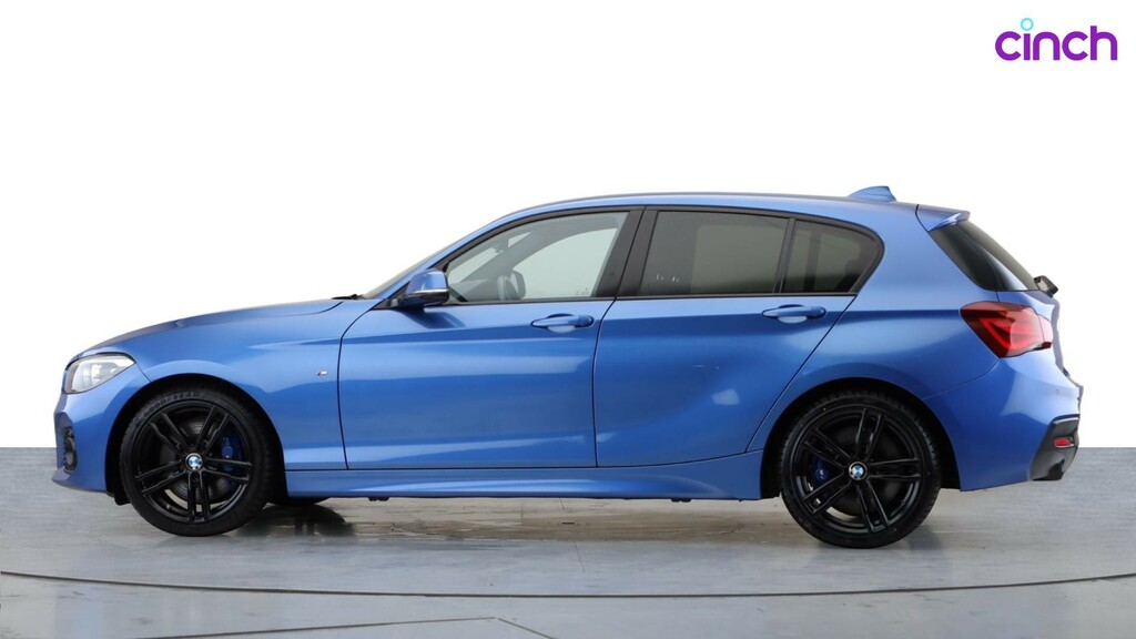 BMW 1 Series Hatchback 1.5 Black #7
