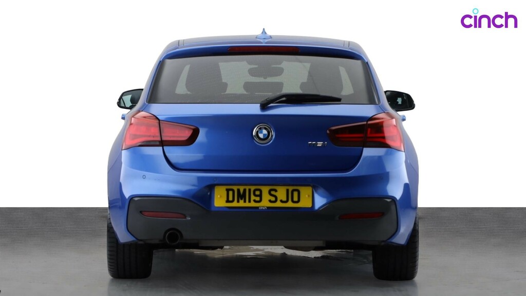 BMW 1 Series Hatchback 1.5 Black #5