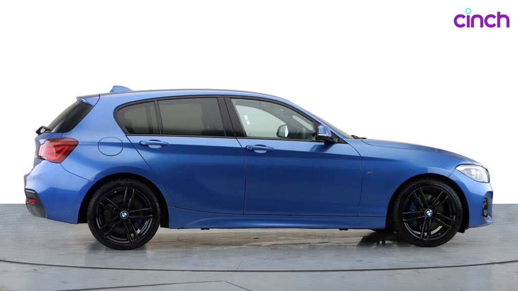 BMW 1 Series Hatchback 1.5 Black #2
