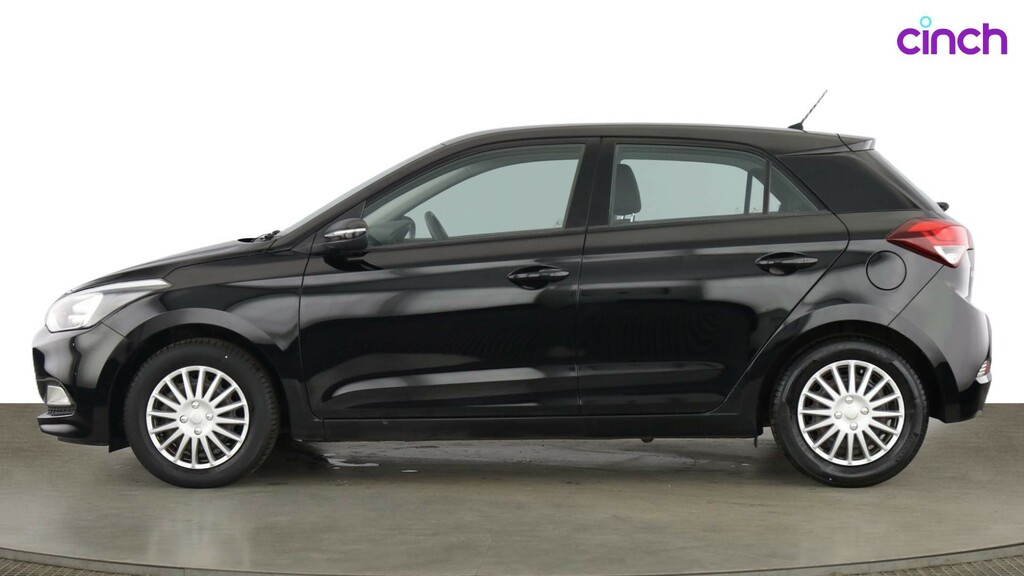 Hyundai I20 Red #6