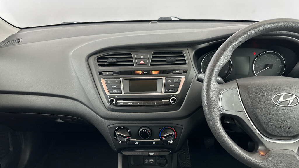 Hyundai I20 Red #13