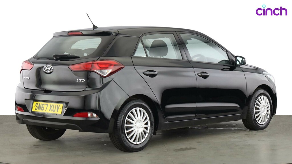 Hyundai I20 Red #3