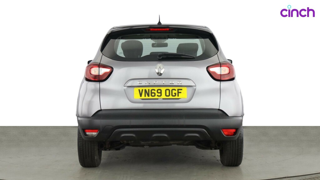 Renault Captur 1.3 Tce 130 Iconic White #4
