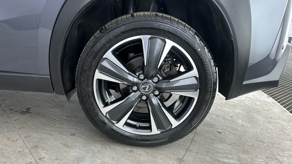 Lexus UX 250H 2.0 Cvt Without Nav White #30