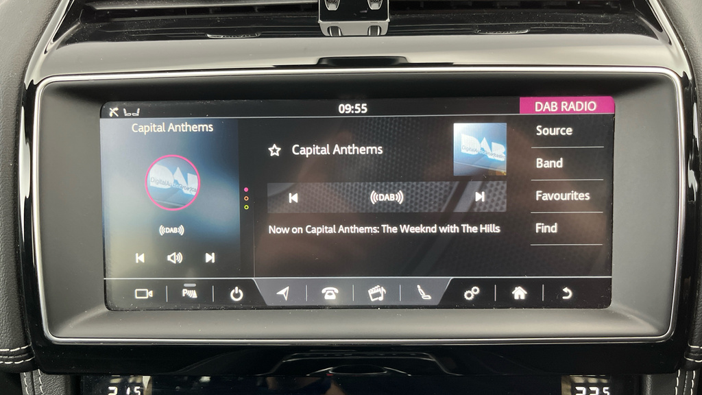 Jaguar F-Pace 2.0D 180 Chequered Flag Awd Grey #23