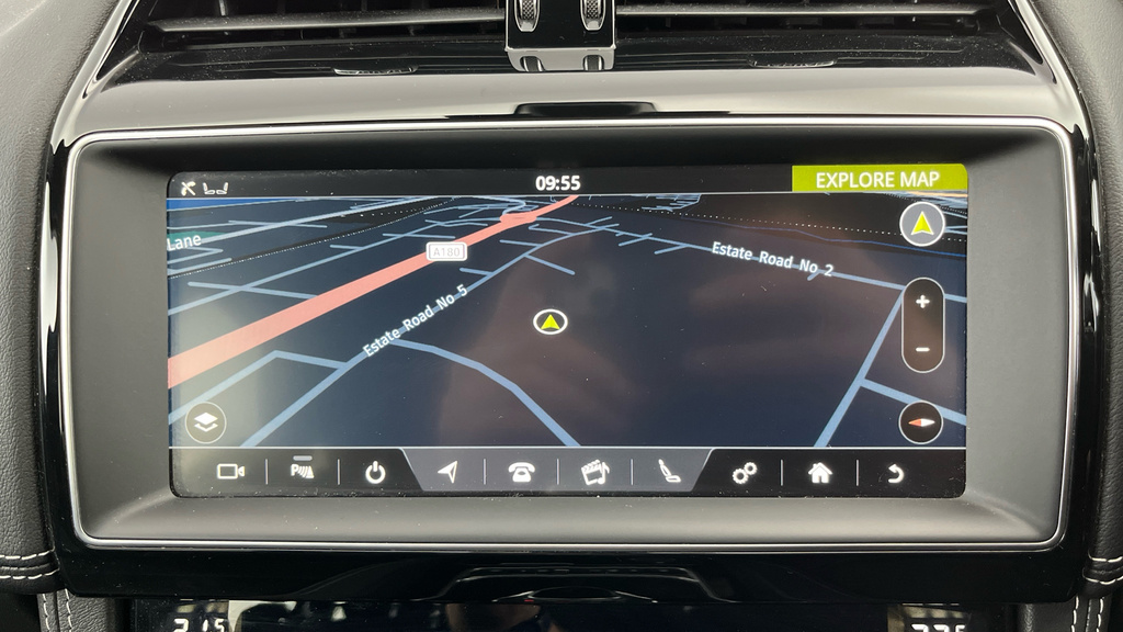 Jaguar F-Pace 2.0D 180 Chequered Flag Awd Grey #21