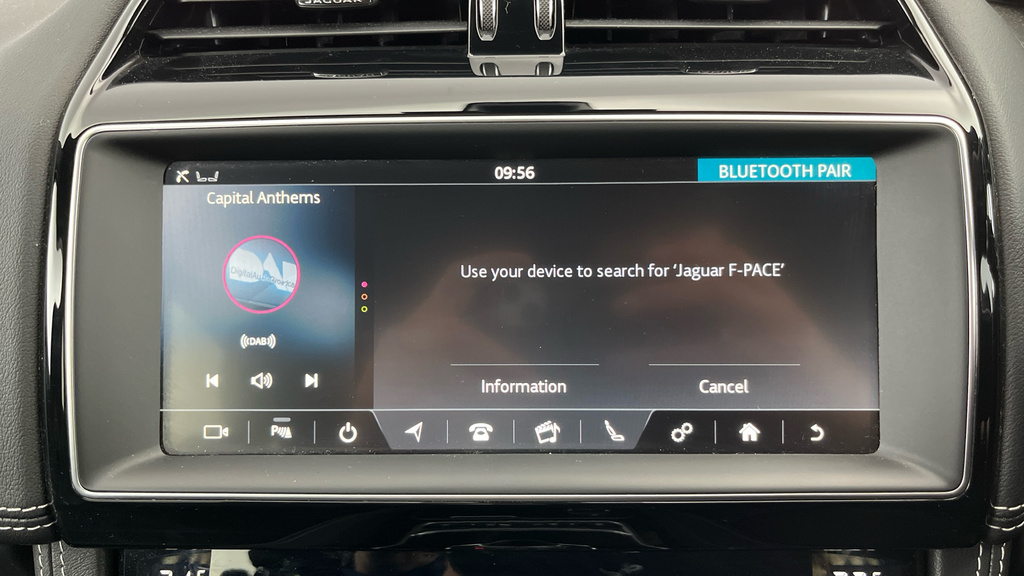 Jaguar F-Pace 2.0D 180 Chequered Flag Awd Grey #22