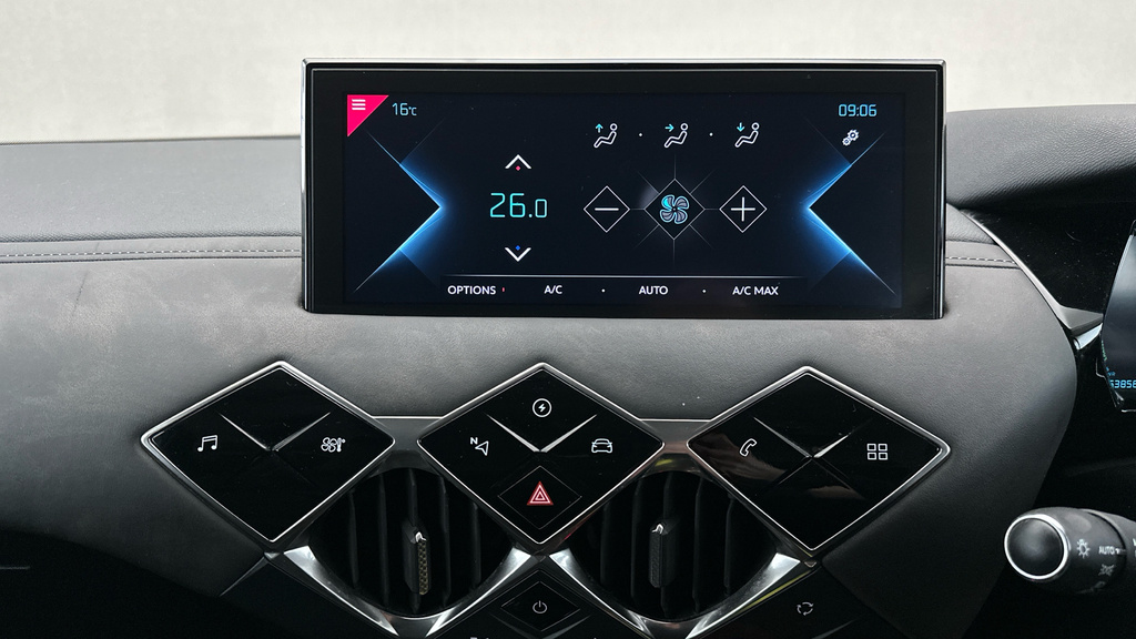DS DS 3 Crossback Ultra Prestige DU20FSX White #13