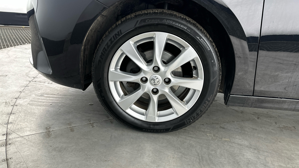 Vauxhall Corsa 1.2 Se White #22