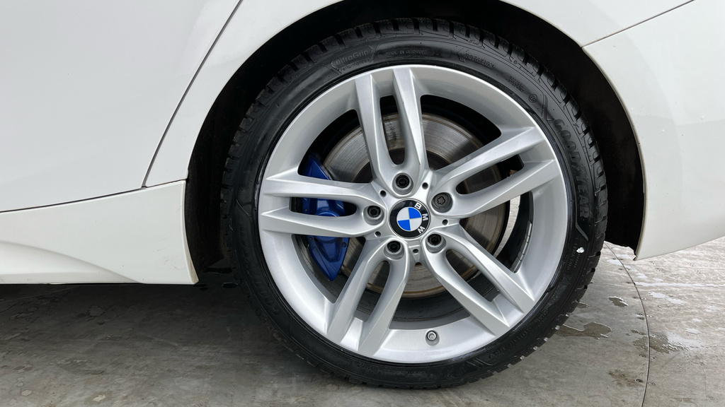 BMW 1 Series  White #28
