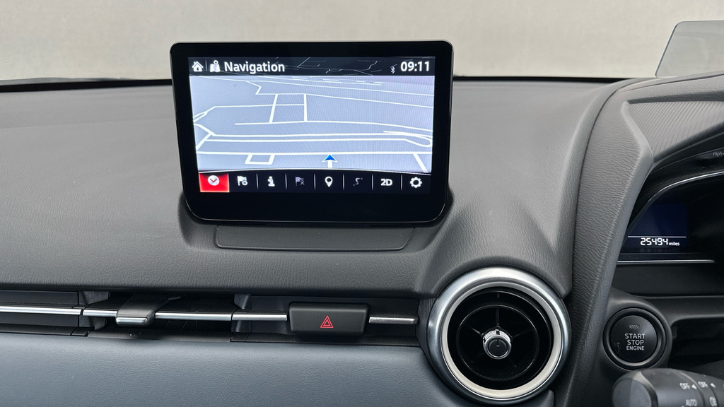 Mazda 2 1.5 E-skyactiv G Mhev Homura White #15