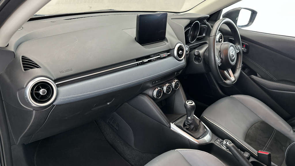 Mazda 2 1.5 E-skyactiv G Mhev Homura White #11