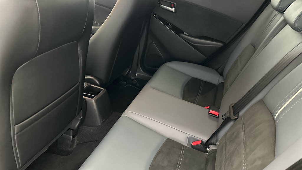 Mazda 2 1.5 E-skyactiv G Mhev Homura White #18