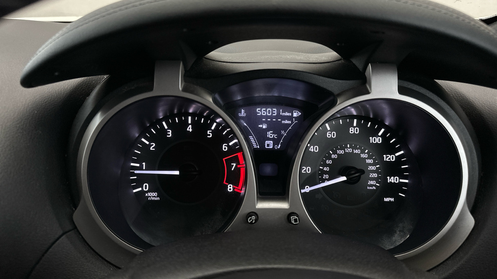 Nissan Juke Tekna Black #18