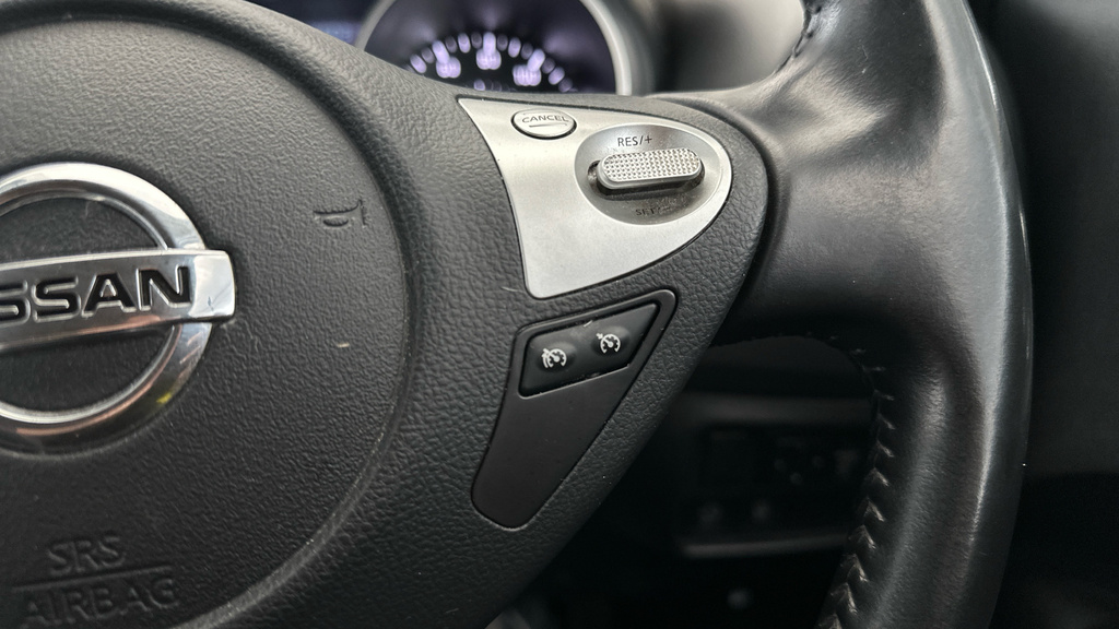 Nissan Juke Tekna Black #14