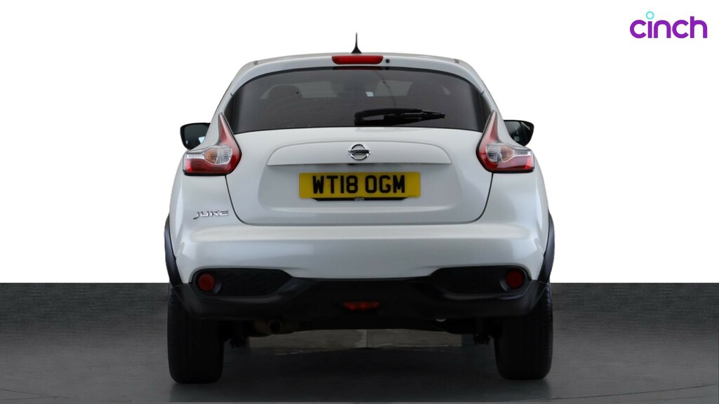 Nissan Juke Tekna Black #4