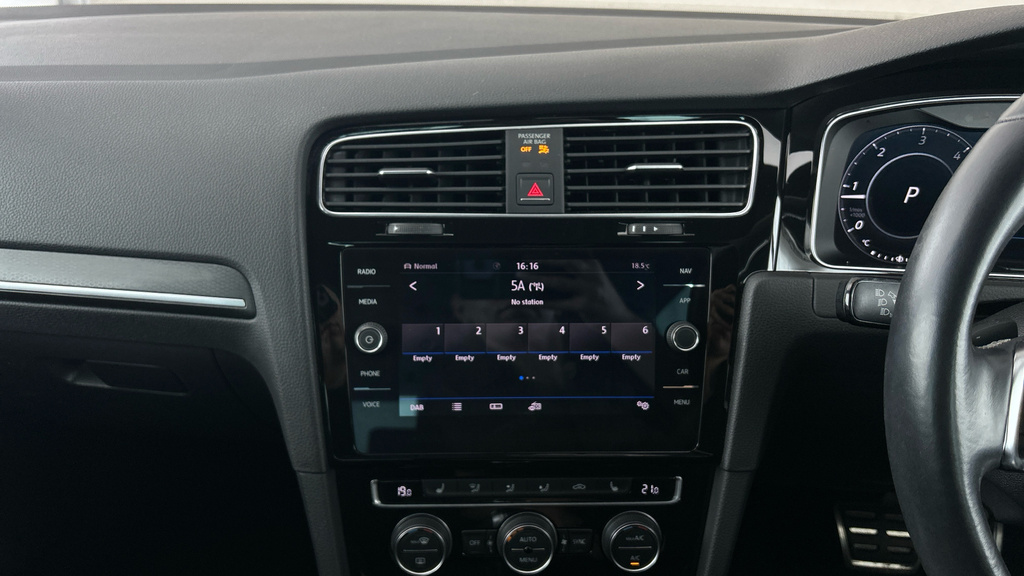 Volkswagen Golf Se Tdi Grey #18