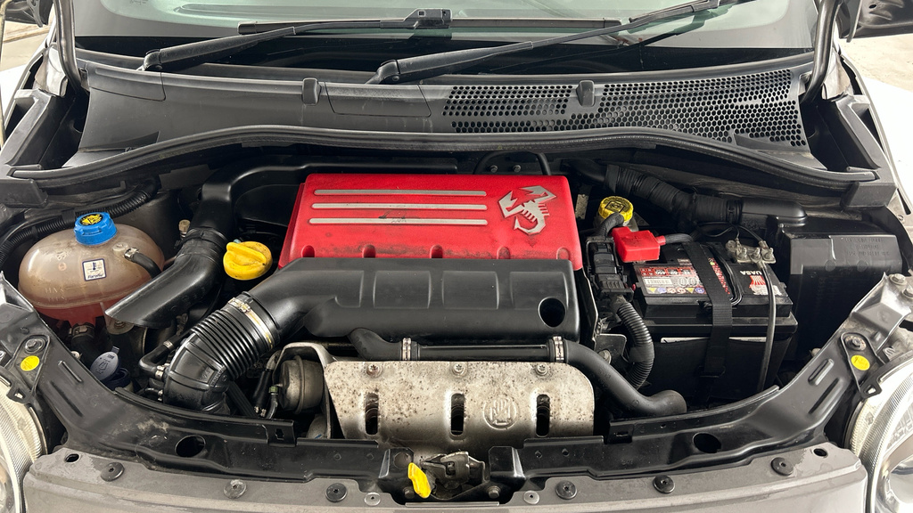 Abarth 595 1.4 T-jet 180 Competizione Green #19