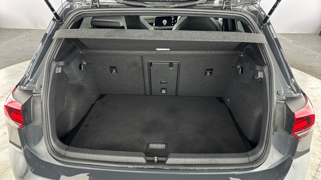 Volkswagen Golf R-line Black #18