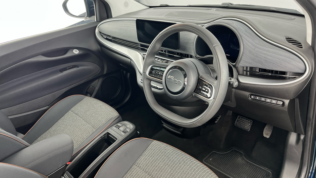 Fiat 500E 500E Action Blue #9
