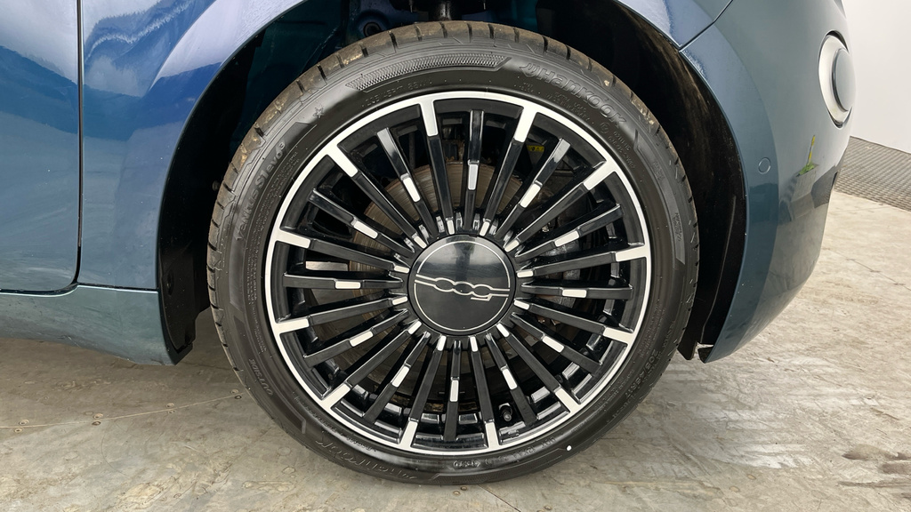 Fiat 500E 500E Action Blue #25