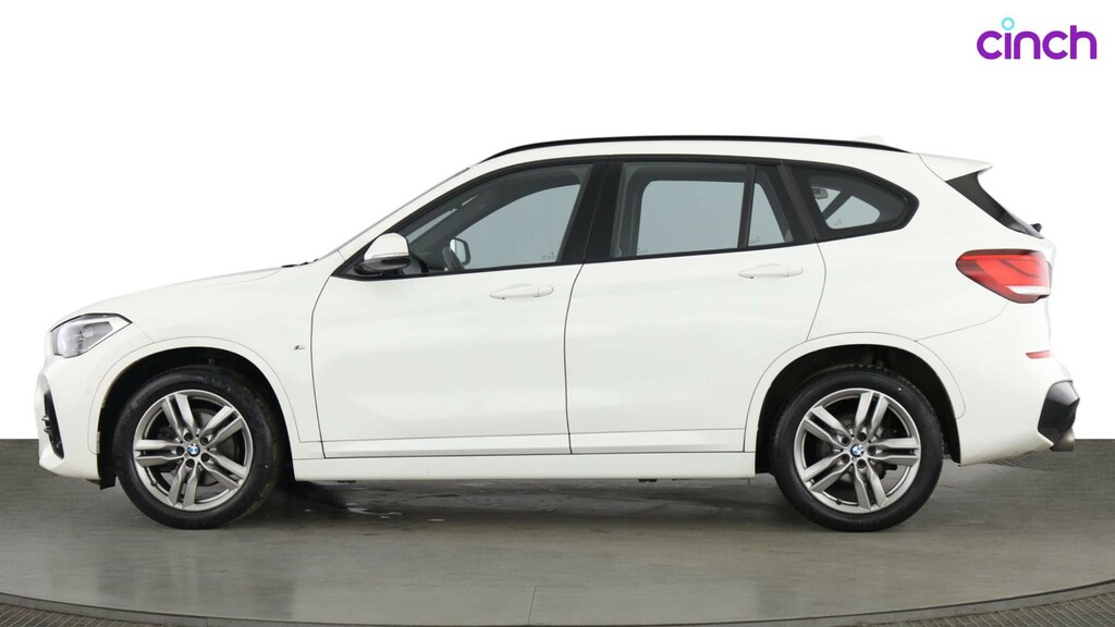 BMW X1 Sdrive 18D Xline Step Black #6