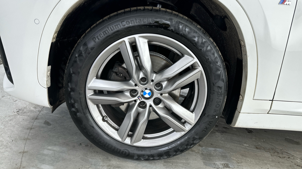 BMW X1 Sdrive 18D Xline Step Black #22