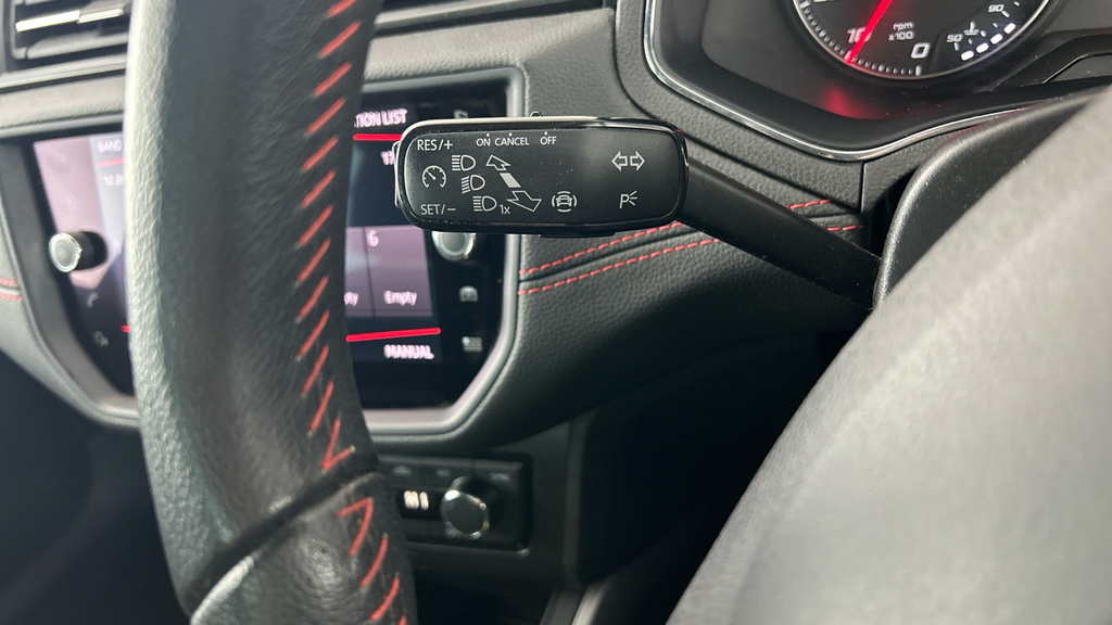 Seat Arona Arona Red #17