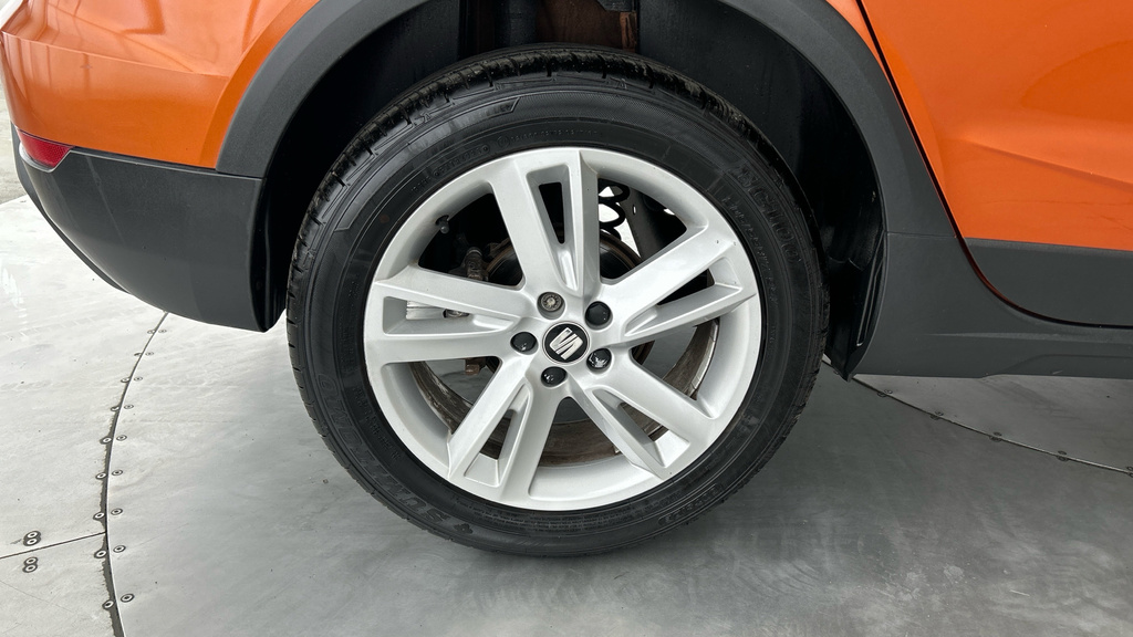Seat Arona Arona Red #25