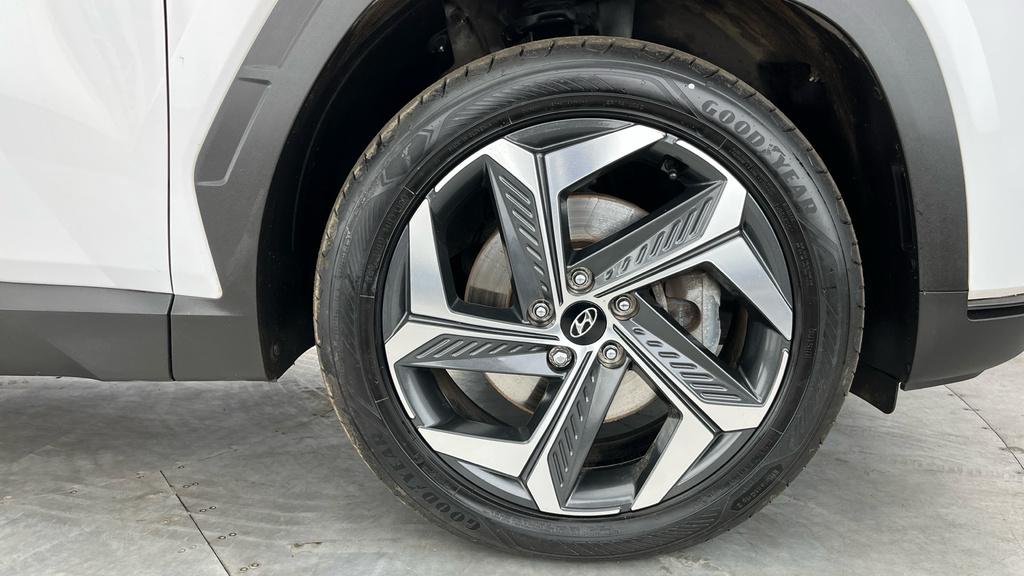 Hyundai Tucson Vat Qualifying Black #33