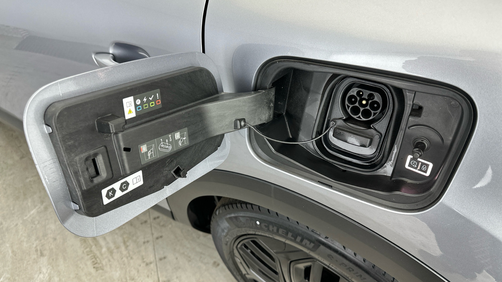 Citroen e-C4 100Kw E-series 50Kwh Grey #32