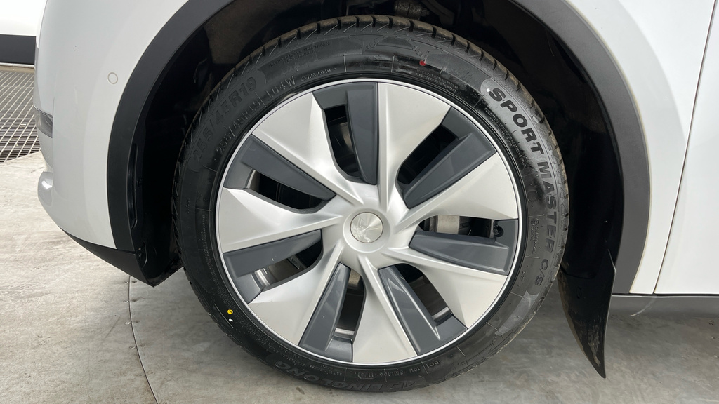 Tesla Model Y Suv Dual Motor Long Range 4Wde 202222 White #17