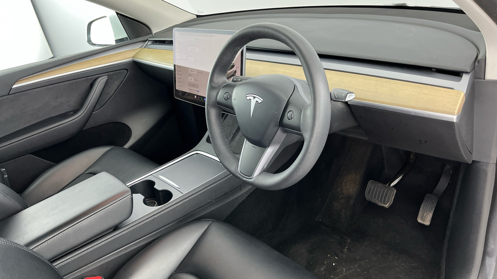 Tesla Model Y Suv Dual Motor Long Range 4Wde 202222 White #9