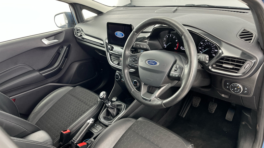 Ford Fiesta St-line White #9