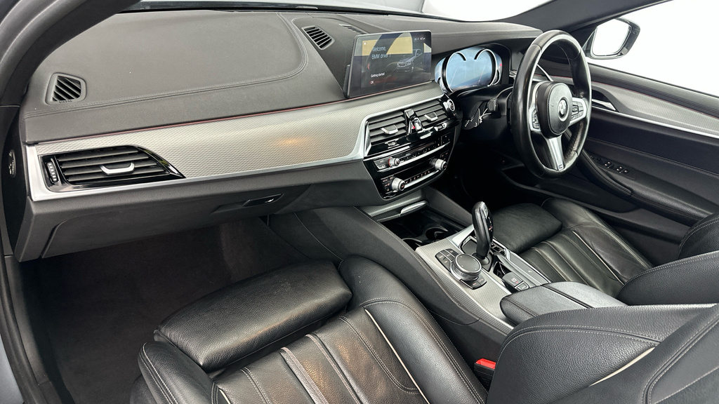 BMW 5 Series Series Black #11