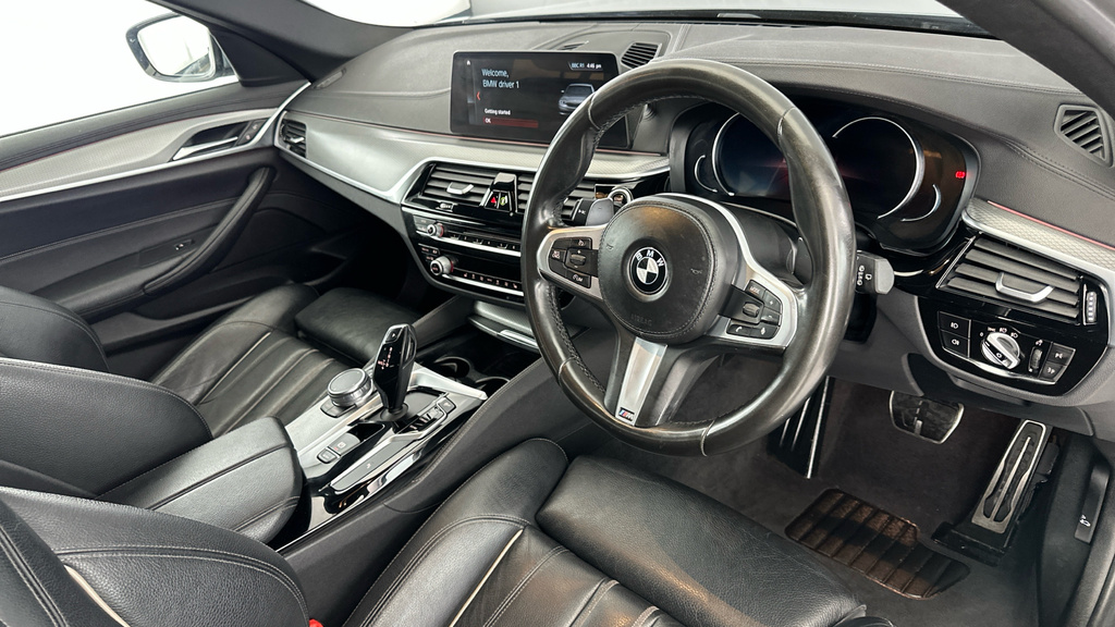 BMW 5 Series Series Black #9