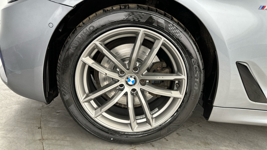 BMW 5 Series Series Black #21