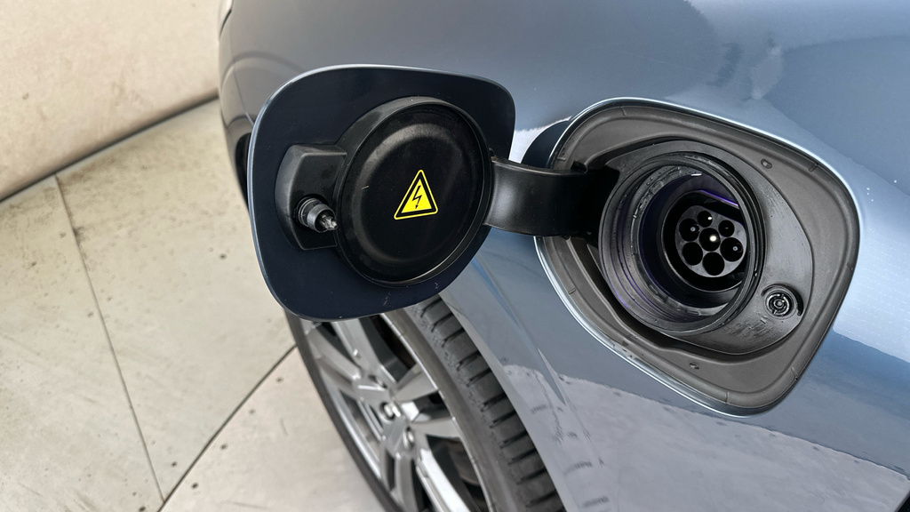 Volvo XC60 D5 Powerpulse Awd R-design Pro - 2018 1 Silver #8