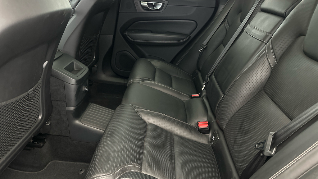 Volvo XC60 D5 Powerpulse Awd R-design Pro - 2018 1 Silver #23