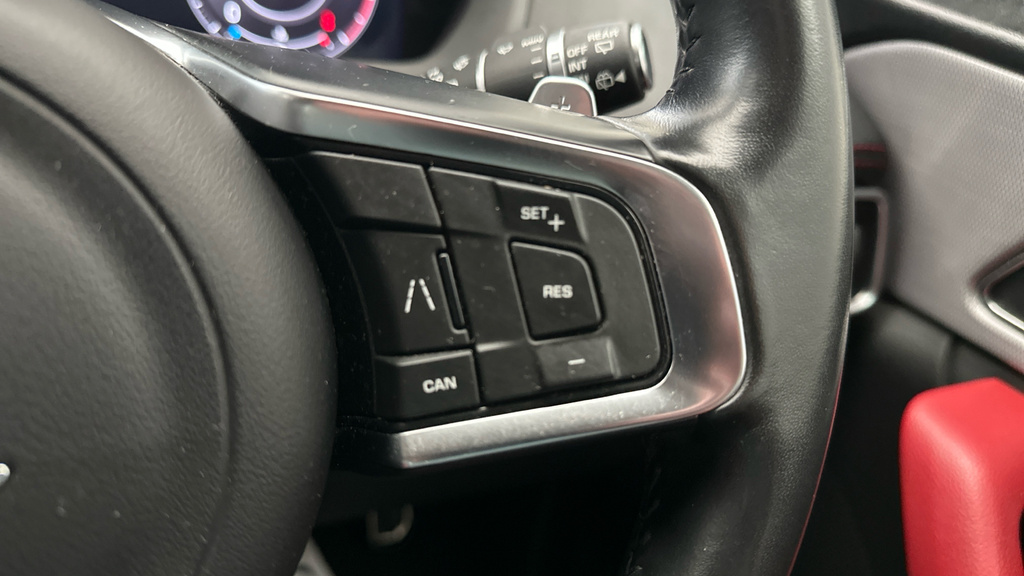 Jaguar F-Pace 2.0D R-sport Awd Red #17