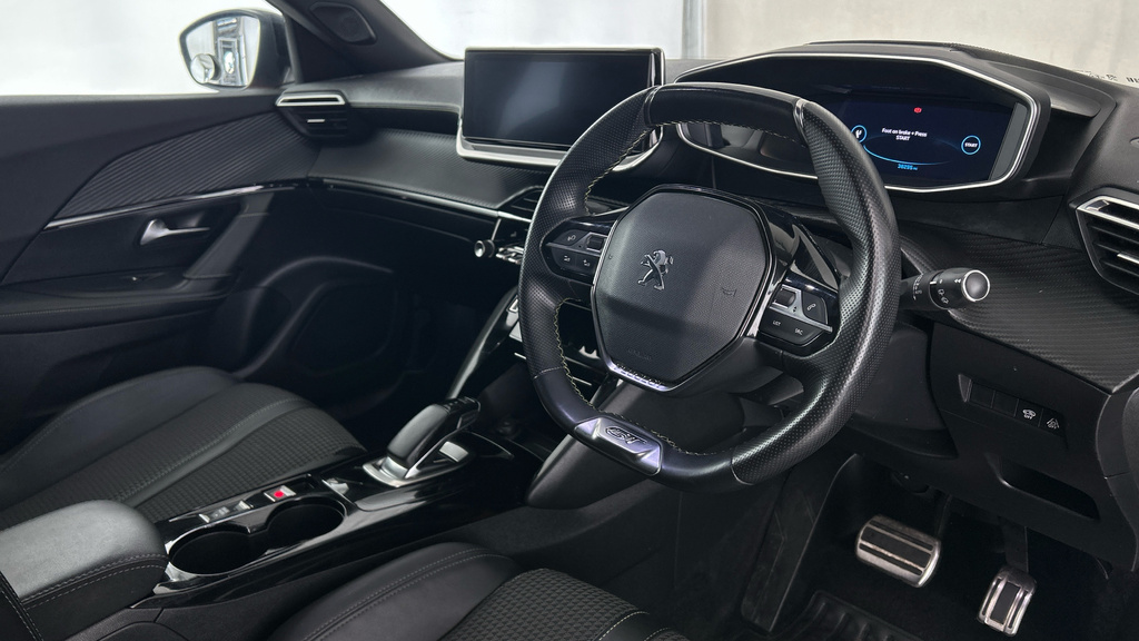 Peugeot e-2008 Gt Line Blue #11