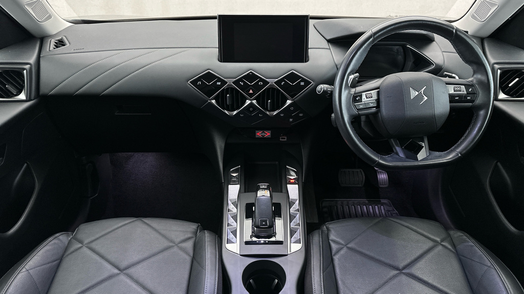 DS DS 3 Crossback 1.2 Puretech Performance Line Crossback Eat8 Euro Grey #12