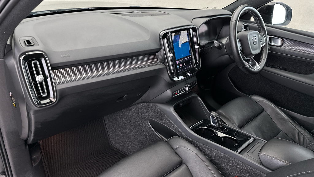 Volvo XC40 P8 First Edition Awd Silver #16