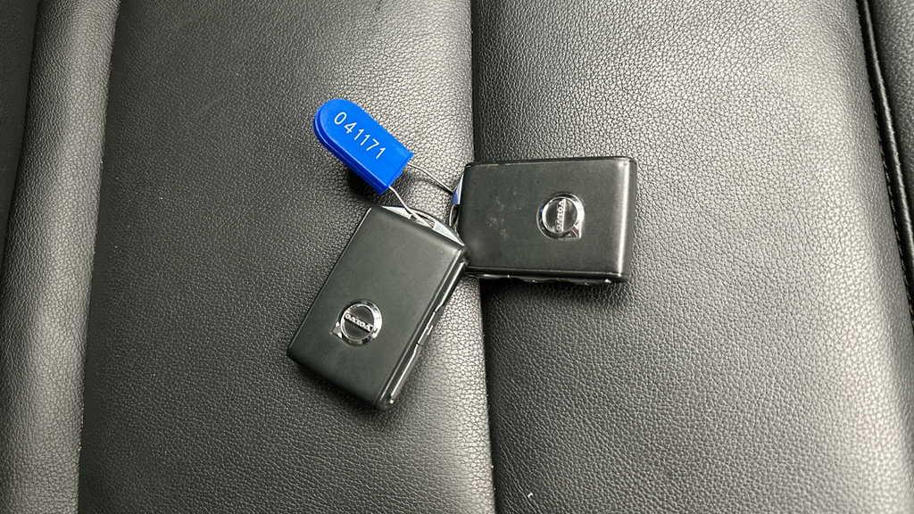 Volvo XC40 P8 First Edition Awd Silver #35