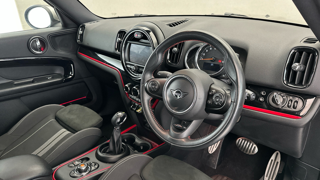 Mini Countryman 1.5L Cooper Exclusive 134 Bhp White #12
