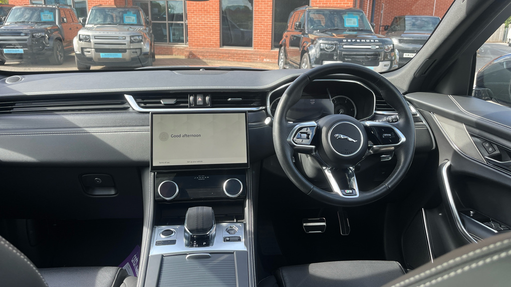 Jaguar F-Pace 2.0 D200 R-dynamic Se Black Awd 2023 Grey #11