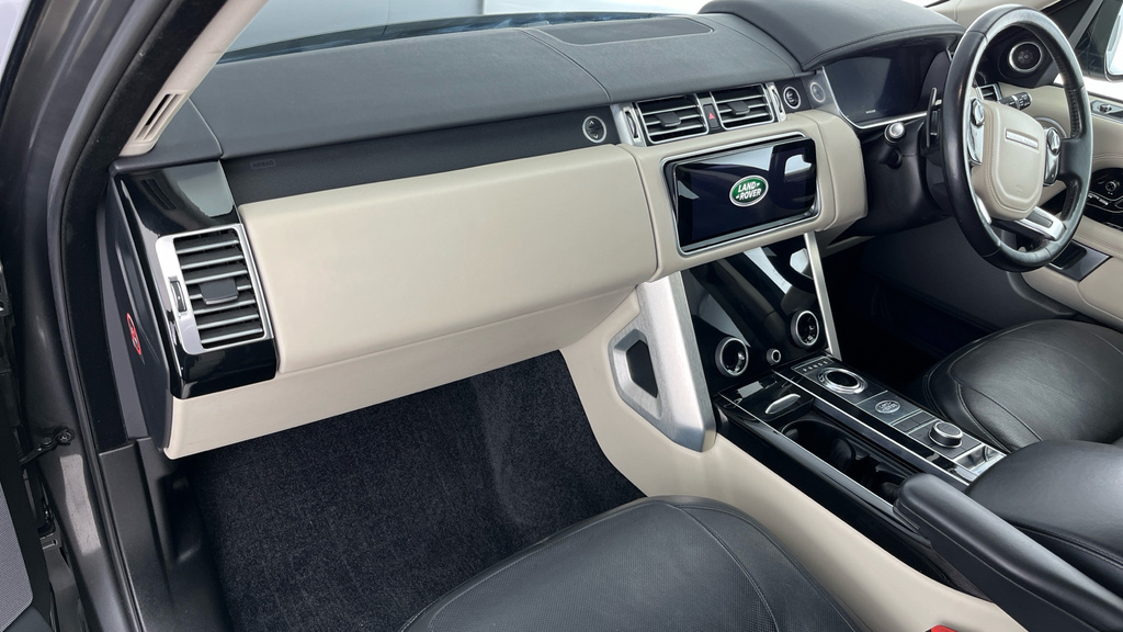 Land Rover Range Rover 3.0 Range Rover Vogue Grey #12