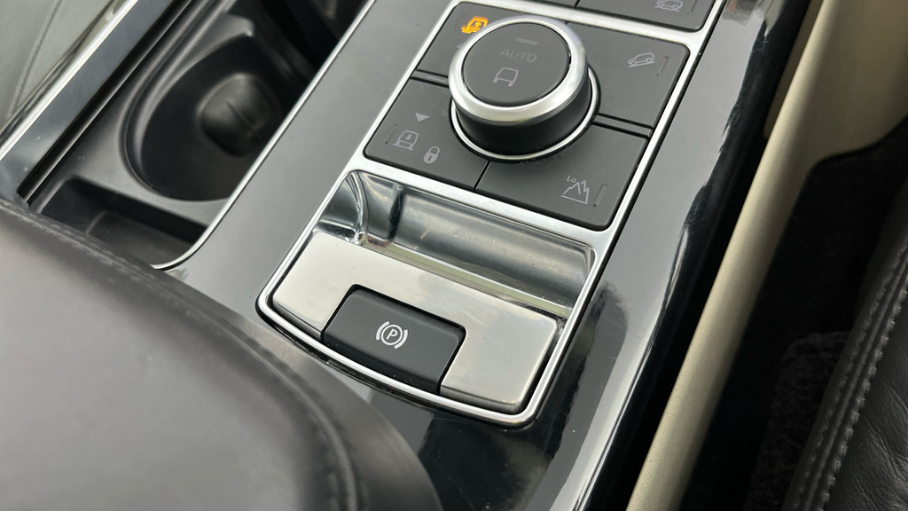 Land Rover Range Rover 3.0 Range Rover Vogue Grey #14