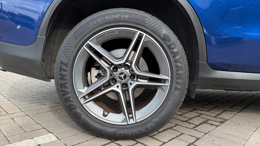 Mercedes-Benz GLC Class Amg Line Silver #18