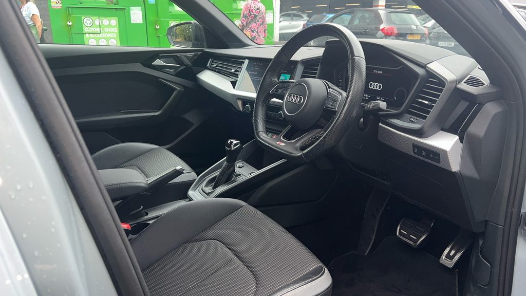 Audi A1 S Line 25 Tfsi 95 Ps 5-Speed Grey #9